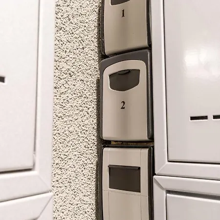 Brand New Two #26 With Free Secure Parking Close To Center * Prag