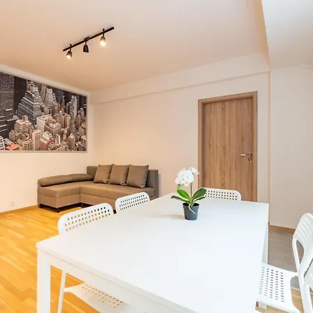 Lejlighed Brand New Two #26 With Free Secure Parking Close To Center *